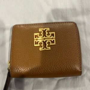 Tory Burch wallet